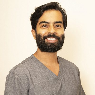 Dr Guillermo Madriz Dominguez, Periodontist (Gum Specialist) & Implantologist at Woodbridge Hill Dental Practice